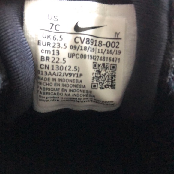 Nike Little Posite One KSA Chrome/Black - Picture 9 of 9